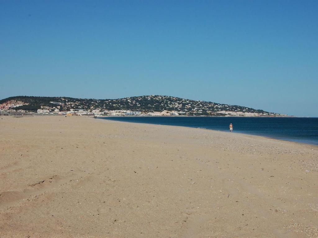 Villa Maison près de la plage à Sète Extérieur photo